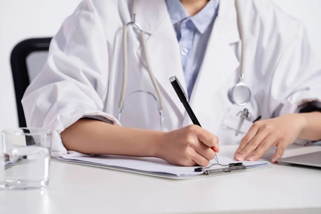 國(guó)家醫(yī)保局出手，紙質(zhì)處方使用量大的藥店必查